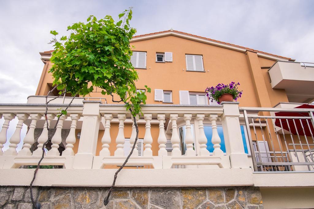 Apartments Vall 克尔克 外观 照片