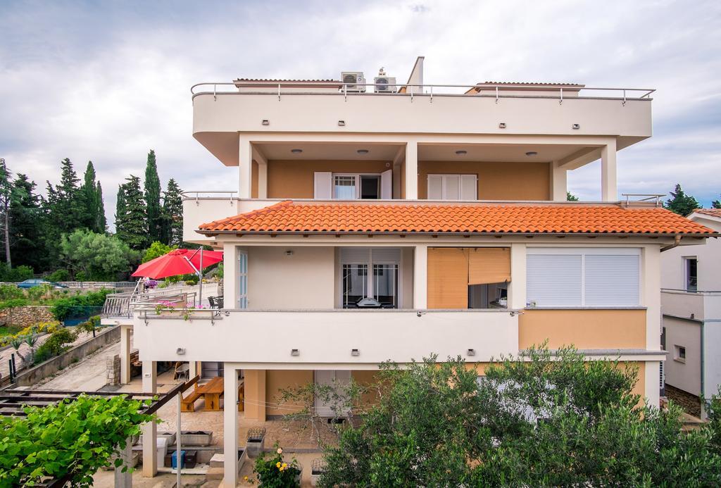 Apartments Vall 克尔克 外观 照片