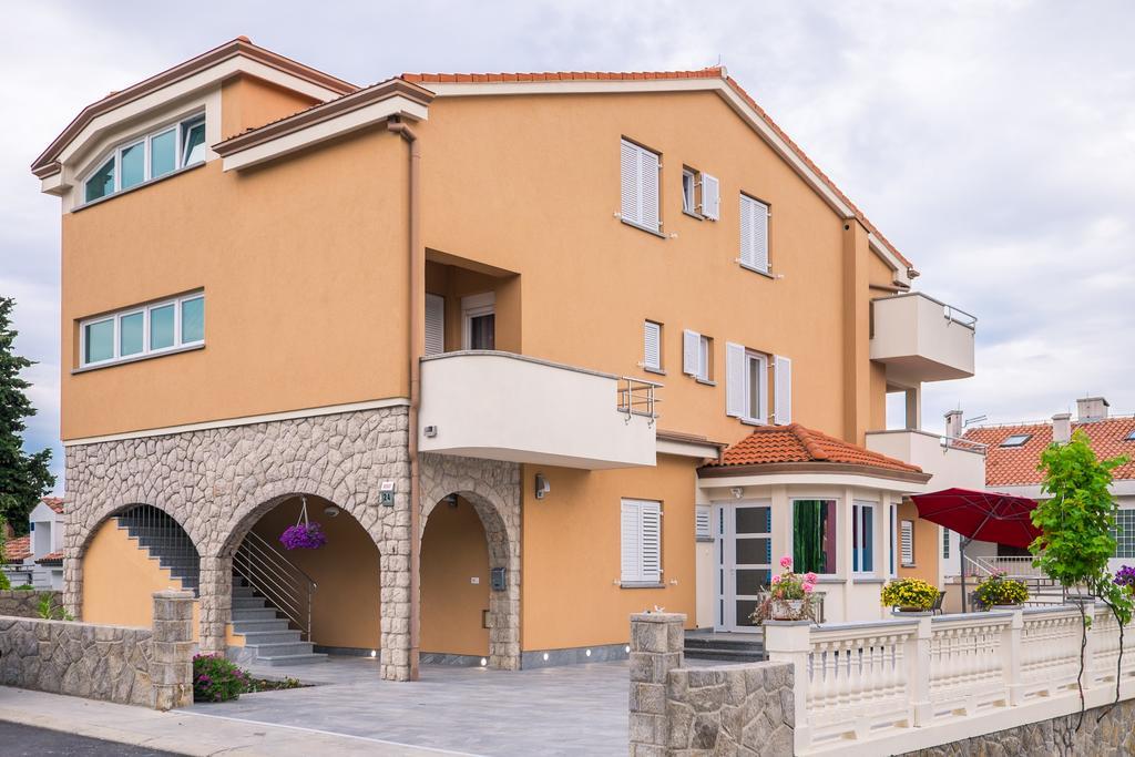 Apartments Vall 克尔克 外观 照片