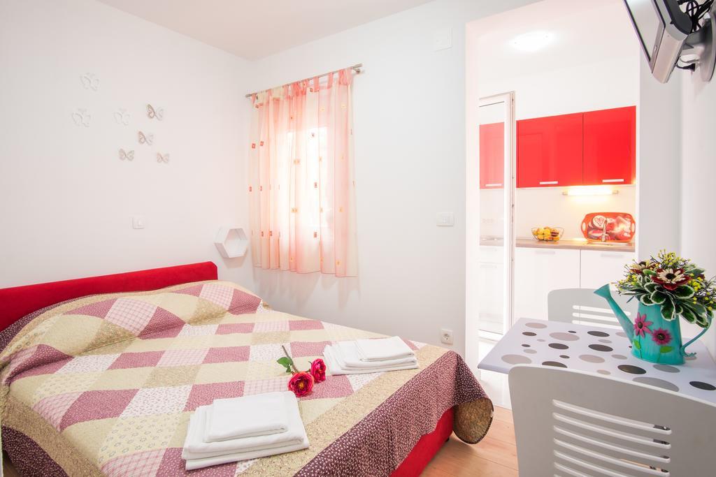 Apartments Vall 克尔克 外观 照片