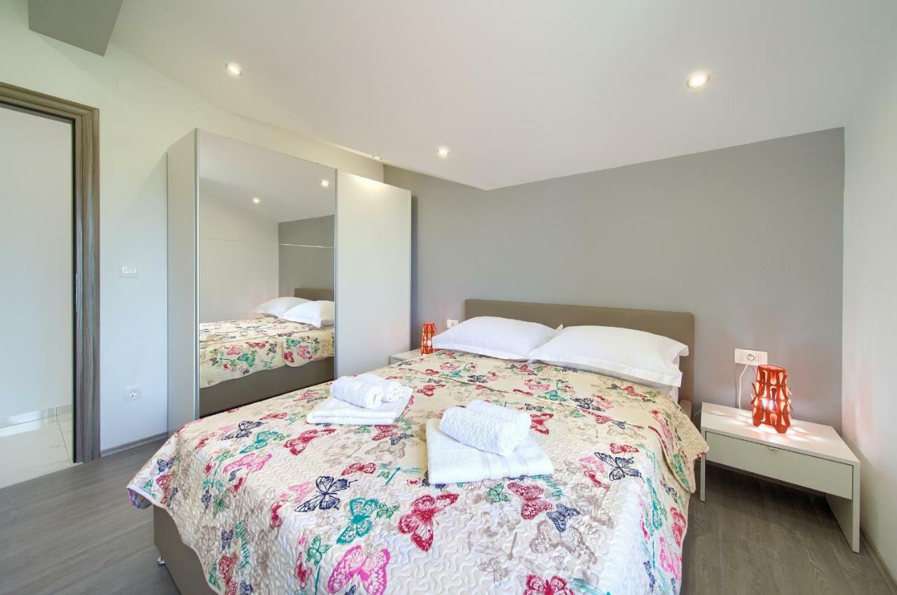 Apartments Vall 克尔克 外观 照片